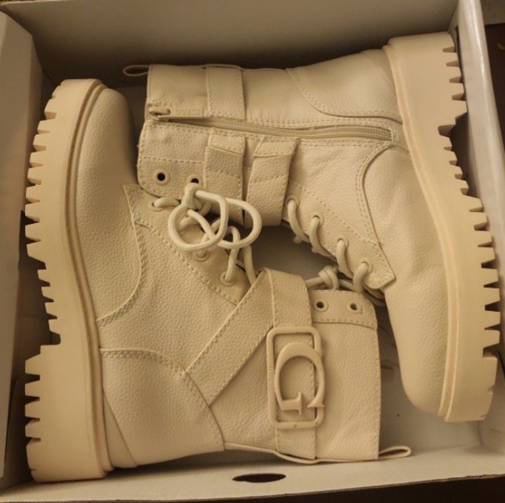 Guess Orana Combat Boots